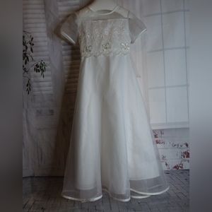 Bonnie Jean white bridal formal flower girl dress size 10